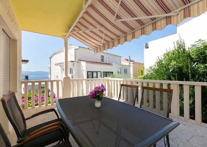 Jele Apartament *