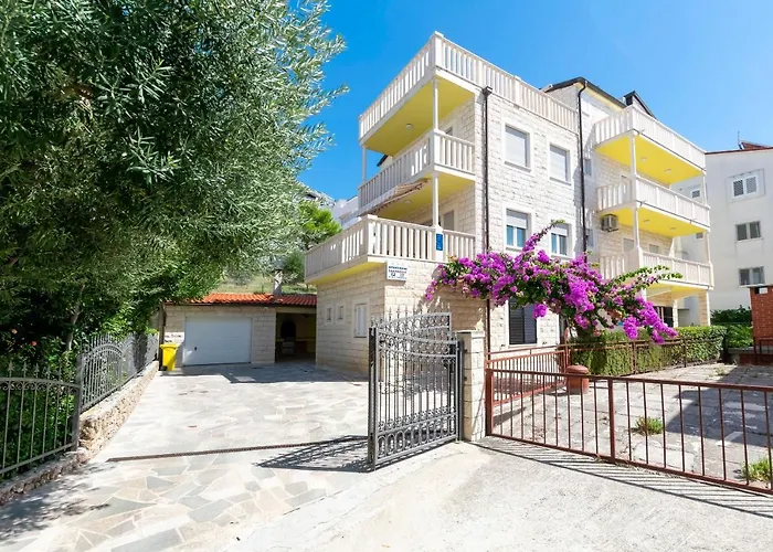 Jele Apartament *