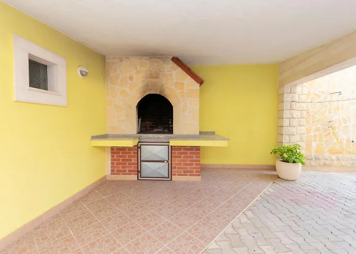 Jele Apartament *